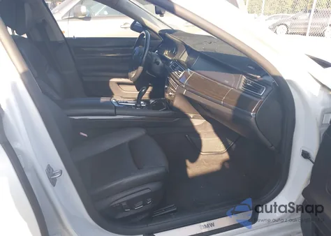 2013 BMW 750Li from USA, damaged, VIN WBAYE8C51DD133016